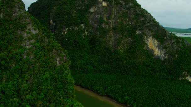 Tayland'daki Phang Nga Körfezi Adaları — Stok video