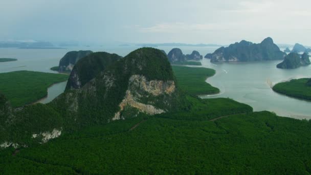 Parque Nacional Marinho de Phang Nga Bay — Vídeo de Stock