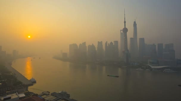Shanghai stad och floden Huangpu — Stockvideo