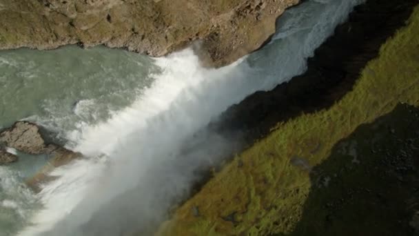 Nádherný vodopád Gullfoss na Islandu — Stock video