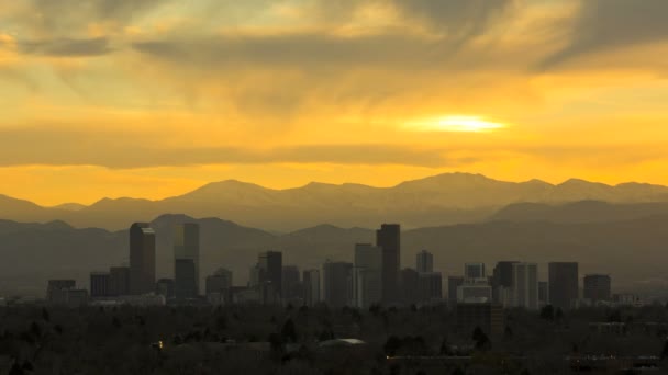 Denver skyline i solnedgången — Stockvideo