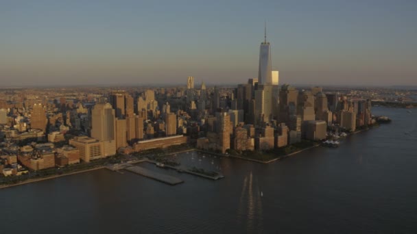 New York City skyline med skyskrapor — Stockvideo