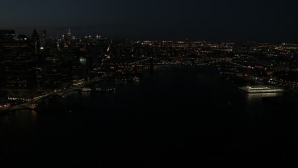 Kota New York dengan pada malam hari — Stok Video