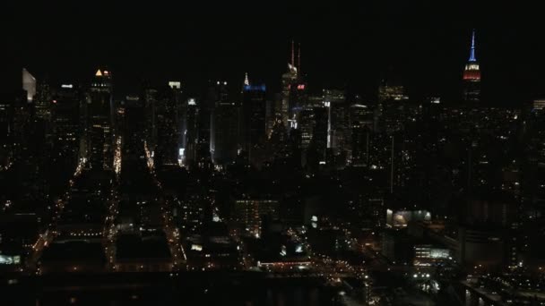 Gece ile New York şehir — Stok video