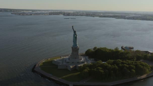 Estátua da liberdade em Nova Iorque — Vídeo de Stock