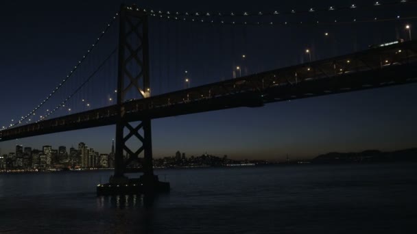 Oakland Bay Bridge in San Francisco — Stockvideo