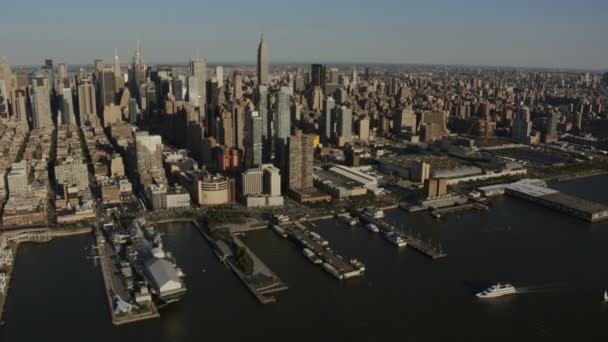 New York City with modern skyscrapers — Stock Video