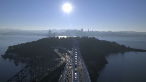 Oakland bay bridge v san Franciscu — Stock video