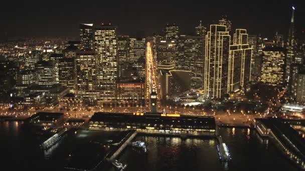 Rascacielos, tejados y calles de la ciudad de San Francisco — Vídeos de Stock