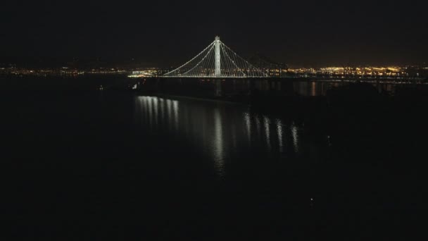 Мост Нью-Окленд-Бей в Сан-Франциско — стоковое видео