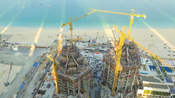 Baustelle an der Küste in Dubai — Stockvideo