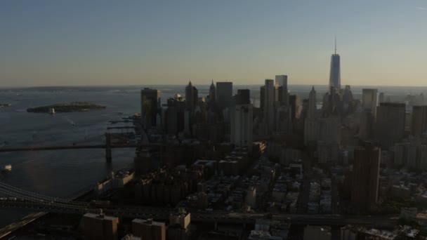 Ciudad de Nueva York skyline con rascacielos — Vídeo de stock