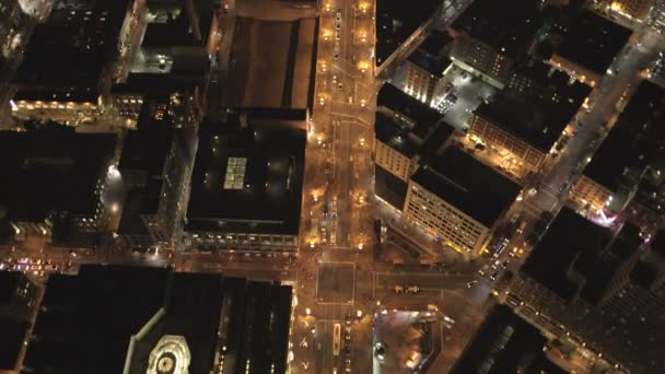 Wolkenkrabbers, daken en straten van de stad van San Francisco — Stockvideo