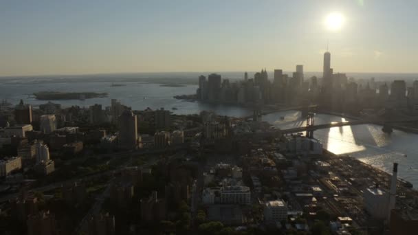 Ciudad de Nueva York skyline con rascacielos — Vídeo de stock