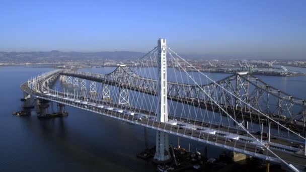 Ponte da Baía de Oakland em São Francisco — Vídeo de Stock