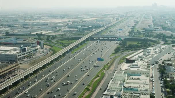 Ciudad de Dubai Sheikh Zayed Road — Vídeos de Stock