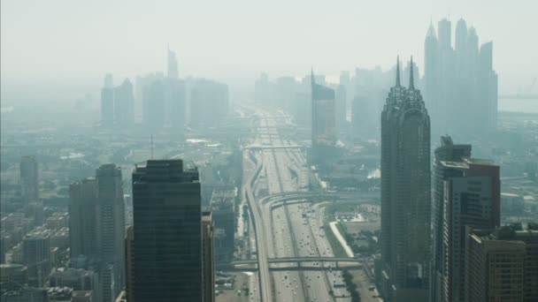 Dubai Sheikh Zayed Intersección de carreteras — Vídeo de stock