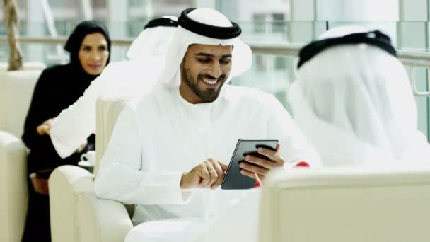 Arab üzleti emberek, amelyek a találkozó — Stock videók