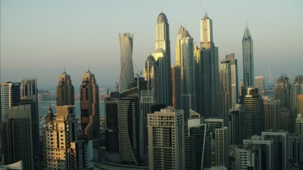 Vista aérea del horizonte de la ciudad de dubai — Vídeos de Stock