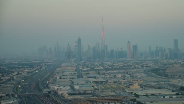 Dubai Sheikh Zayed Road — Stockvideo