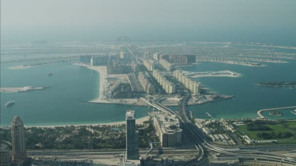 A légi felvétel a Palm Jumeirah, Dubai-ban — Stock videók