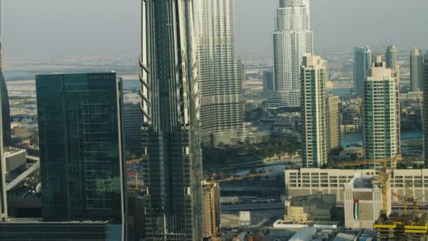 Pemandangan udara dari dubai city skyline — Stok Video