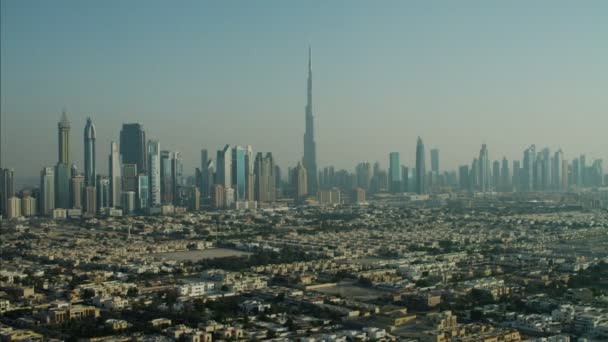 Légi kilátás dubai város — Stock videók
