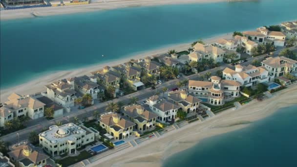 Luchtfoto van Palm Jumeirah in Dubai — Stockvideo