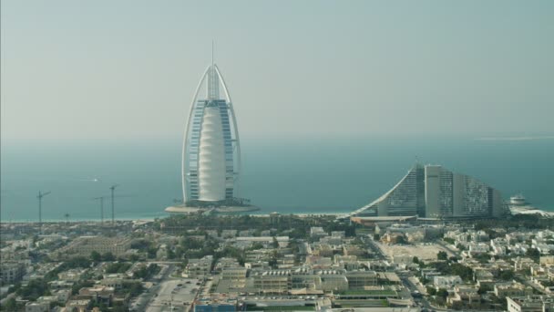 Burj al Arab 7 sterrenhotel in Dubai — Stockvideo