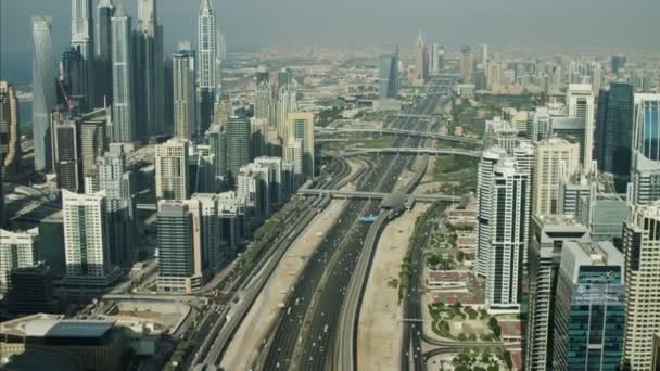 Dubai Sheikh Zayed Intersección de carreteras — Vídeo de stock