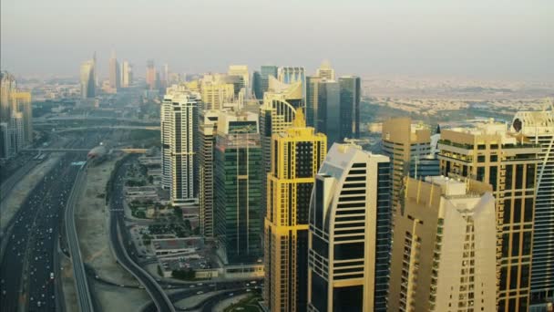 Vista aérea do horizonte da cidade de Dubai — Vídeo de Stock