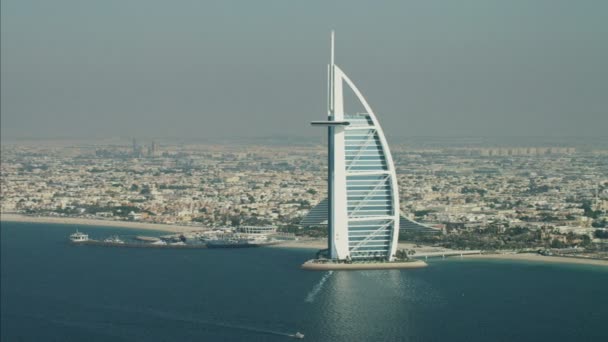 Отель Burj Al Arab в Дубае — стоковое видео