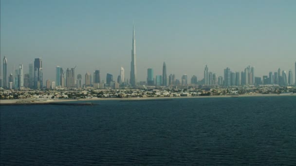 Luftaufnahme der Skyline von Dubai — Stockvideo