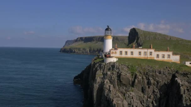 Neist Lighthouse, Scottish Highlands — Stock Video