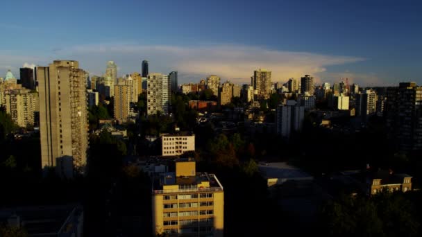 Edificios de la ciudad en Vancouver — Vídeo de stock