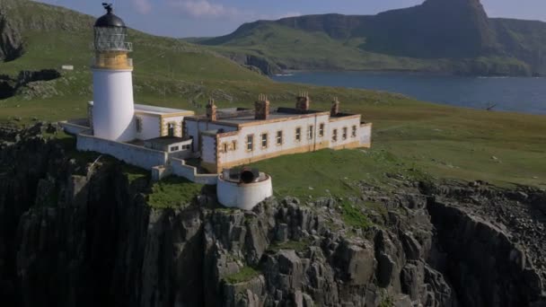 Neist deniz feneri, İskoçya — Stok video