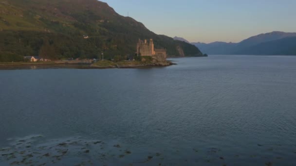 Eilean Donan κάστρο Loch Duich, Σκωτία — Αρχείο Βίντεο