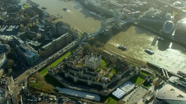 Tower Bridge für Tower von London — Stockvideo