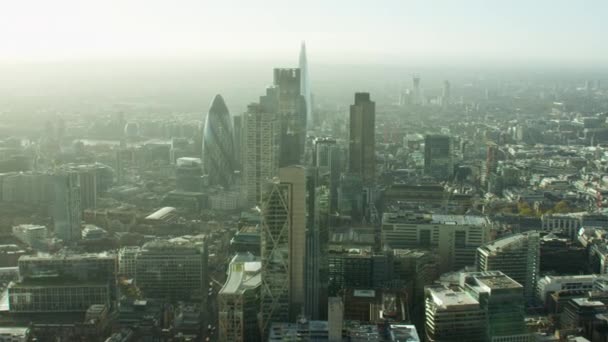 Londen moderne wolkenkrabbers — Stockvideo