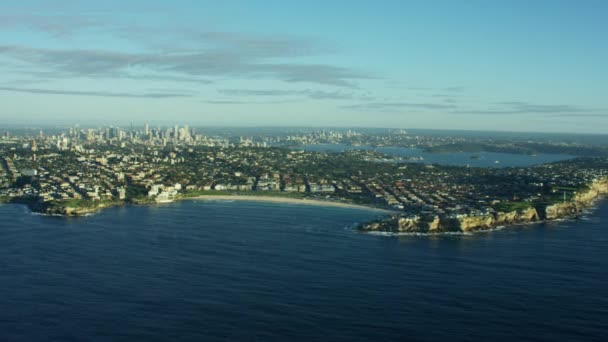 Берегова лінія в Бонді Біч, Сідней — стокове відео