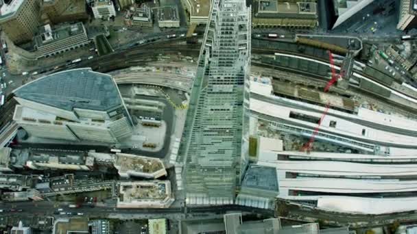 La torre Shard y el paisaje urbano de Londres — Vídeos de Stock