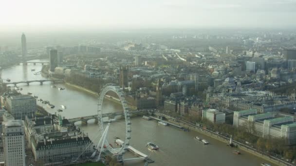 Londýnské oko v Capital city of England — Stock video