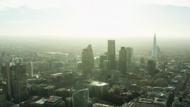 Londen moderne wolkenkrabbers — Stockvideo
