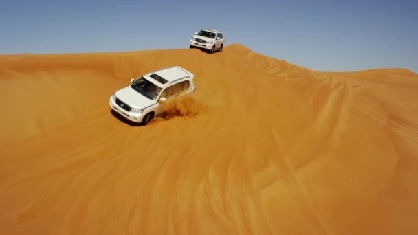 Desert vehicles dune bashing — Stock Video