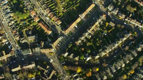 Comunidades residenciales suburbanas en Londres — Vídeo de stock