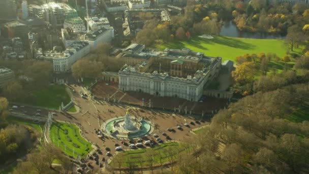 Buckingham Palast in London, England — Stockvideo