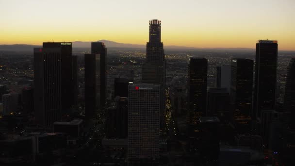 Vista al amanecer del centro de Los Ángeles — Vídeos de Stock