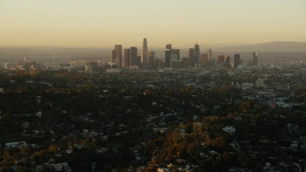 Los Angeles stadsgezicht bij zonsopgang — Stockvideo