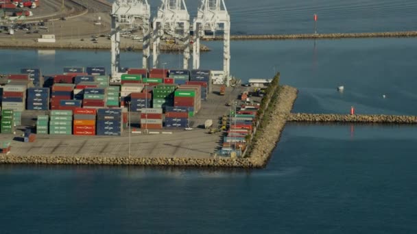 Containers at Terminal Island, Los Angeles — Stock Video