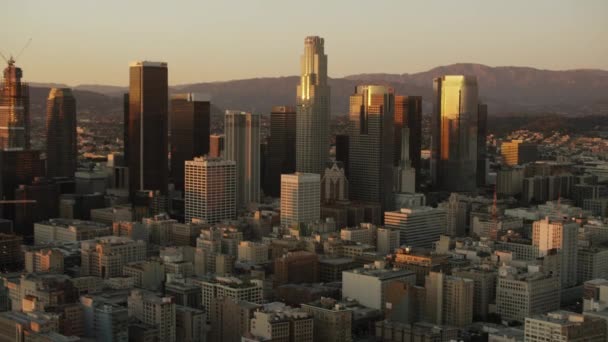 Zonsondergang van het centrum van Los Angeles — Stockvideo